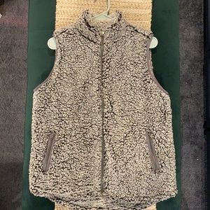 WOMEN Grey and White FLeece/Sherpa FULL-ZIP VEST/ TANK Warm and Comfortable SZ M